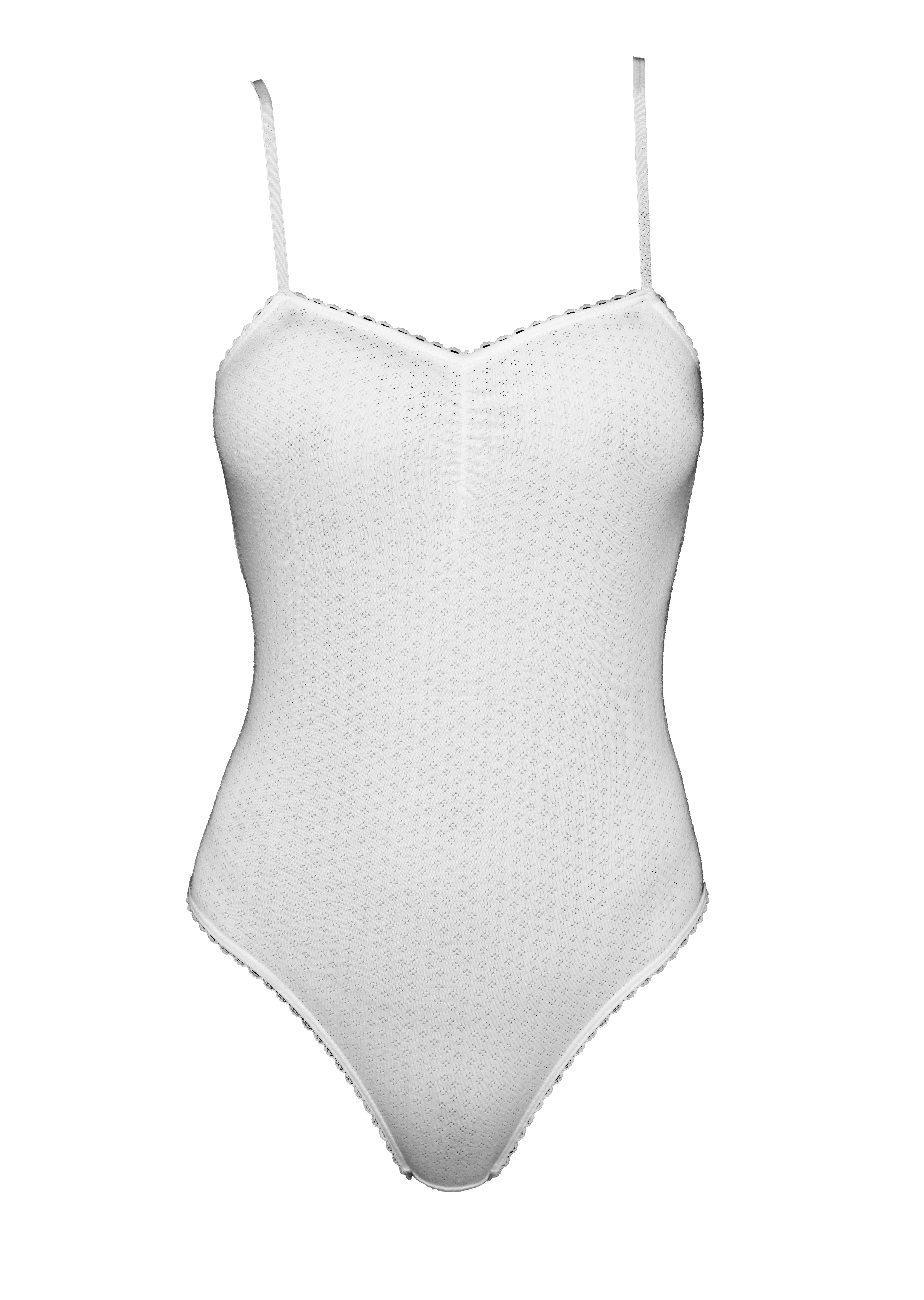 INGÉNUE. Body Écru à bretelles. Fronces poitrine et fesses. Jersey pointelle.